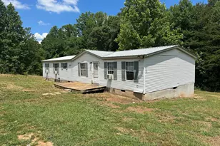 2050 Buckhorn Rd, Clarkesville, GA 30523 - Photo 2