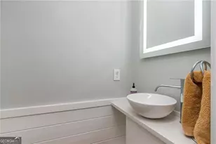 310 Nelms Ave NE, Atlanta, GA 30307 - Photo 32