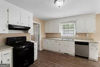 1054 Santa Fe Trail, Macon, GA 31220 - Photo 10