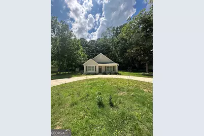 138 Martha Street, Lagrange, GA 30240 - Photo 1