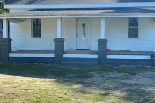 149 Mulberry St, Homer, GA 30547 - Photo 1