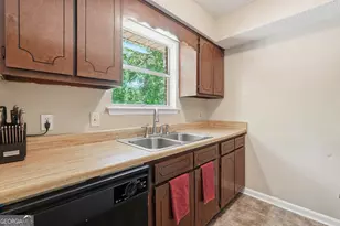 1014 Ash St Ext, Springfield, GA 31329 - Photo 12