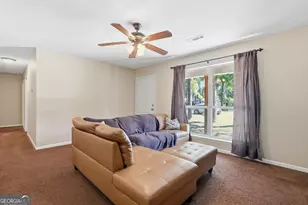 1014 Ash St Ext, Springfield, GA 31329 - Photo 8