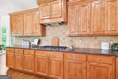 235 Camden Creek Court, Lawrenceville, GA 30043 - Photo 16
