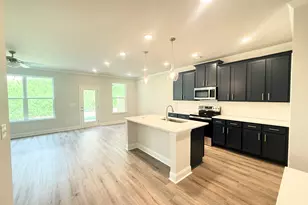 5665 Overview Dr, Flowery Branch, GA 30542 - Photo 6