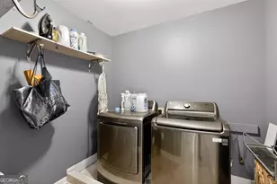 1227 Camden Hunt Dr, Lawrenceville, GA 30043 - Photo 38