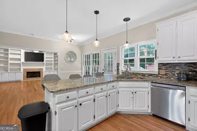 1227 Camden Hunt Drive, Lawrenceville, GA 30043 - Photo 6