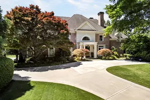 740 Riley Pl, Sandy Springs, GA 30327 - Photo 4