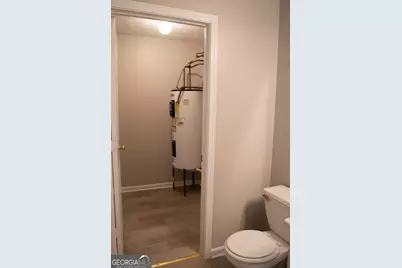 1695 Camden Forrest Way, Riverdale, GA 30296 - Photo 18