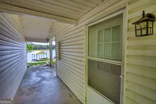 2286 NE E Lake Dr, Conyers, GA 30012 - Photo 18