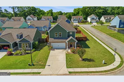 126 Charleston Lane, Milner, GA 30257 - Photo 2