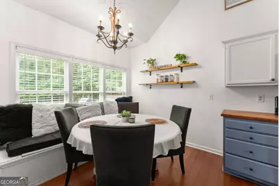 4302 Woodglenn Drive, Gainesville, GA 30507 - Photo 8