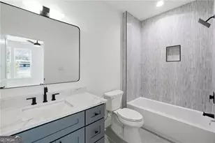 1696 Dunwoody Pl NE, Brookhaven, GA 30324 - Photo 32