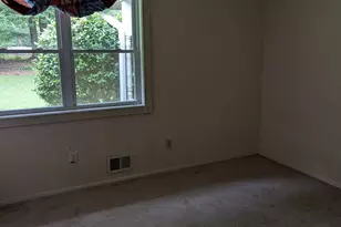 1031 Rock Springs Rd, Lawrenceville, GA 30043 - Photo 12