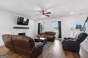 400 Pitts Chapel Rd, Newborn, GA 30056 - Photo 6