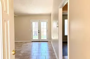 108 Almond Cir, Kingsland, GA 31548 - Photo 2
