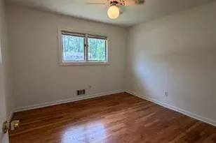 157 Jennifer Ln NW, Lilburn, GA 30047 - Photo 10