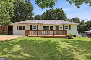 369 Skyline Dr, Toccoa, GA 30577 - Photo 1