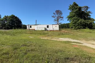 265 Aldora St, Barnesville, GA 30204 - Photo 1