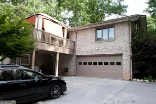 2469 Circlewood Rd NE, Atlanta, GA 30345 - Photo 6