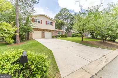 315 Donna Drive, Warner Robins, GA 31088 - Photo 2