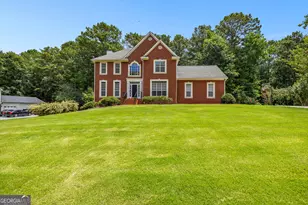 210 Jefferson Woods Dr, Peachtree City, GA 30269 - Photo 1