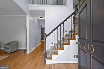 210 Jefferson Woods Drive, Peachtree City, GA 30269 - Photo 4
