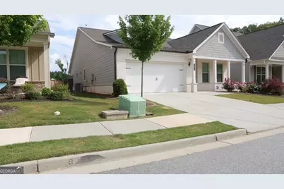 2937 Knob Creek Drive, Snellville, GA 30078 - Photo 2