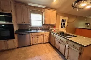 908 Pine Cone Cir, Valdosta, GA 31602 - Photo 2