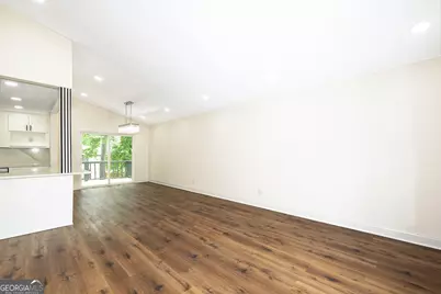 10175 Old Woodland Entry, Johns Creek, GA 30022 - Photo 14