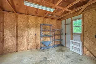 411 Edgewater Cir, Macon, GA 31220 - Photo 8