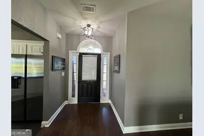 302 Appling, Byron, GA 31008 - Photo 2