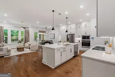 1040 Harper Drive, Roswell, GA 30076 - Photo 2