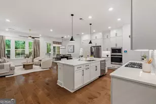 1040 Harper Dr, Roswell, GA 30076 - Photo 2