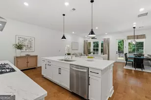1040 Harper Dr, Roswell, GA 30076 - Photo 4