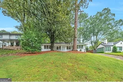 551 Wimbledon Unit A, Atlanta, GA 30324 - Photo 2