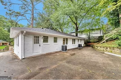 551 Wimbledon Unit A, Atlanta, GA 30324 - Photo 18