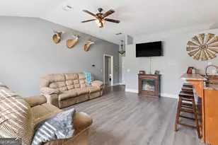 472 Hawks Landing Dr, Waynesville, GA 31566 - Photo 10