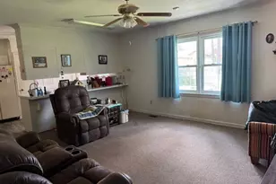 1718 Myrtle Rd, Albany, GA 31707 - Photo 6