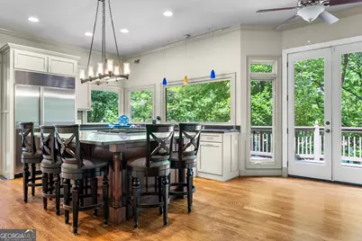 6525 Cox Drive, Flowery Branch, GA 30542 - Photo 14