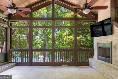 6525 Cox Drive, Flowery Branch, GA 30542 - Photo 14
