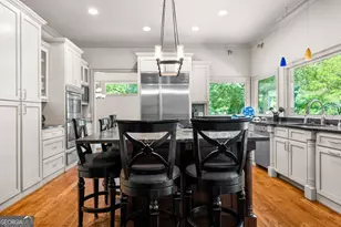 6525 Cox Dr, Flowery Branch, GA 30542 - Photo 12