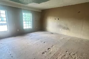 102 Brown Dr, Warner Robins, GA 31093 - Photo 6