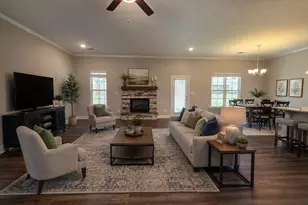 1037 Berkley Ct, Thomson, GA 30824 - Photo 4