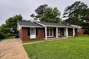 2866 Luckie St, Columbus, GA 31903 - Photo 2