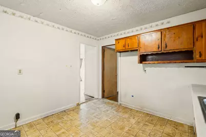 124 Charles Avenue SE, Marietta, GA 30067 - Photo 18