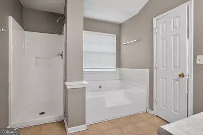 5836 Wellborn Creek Drive, Lithonia, GA 30058 - Photo 24