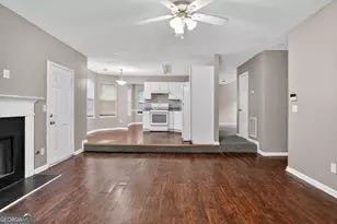 5836 Wellborn Creek Dr, Lithonia, GA 30058 - Photo 14