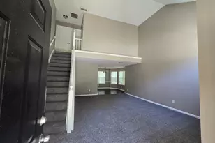 5836 Wellborn Creek Dr, Lithonia, GA 30058 - Photo 2