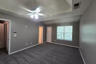 5836 Wellborn Creek Dr, Lithonia, GA 30058 - Photo 8